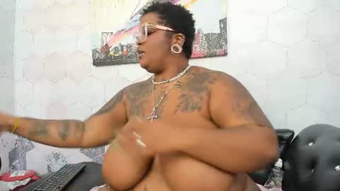 Snapshot of anaa_fuentess chatting on 07-28-26, 04:39 Call me Ana online show from 07-28-26, 04:39