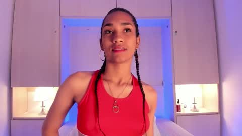 Snapshot of anaacollins_ chatting on 11-06-25, 11:33 anaacollins_ online show from 11-06-25, 11:33