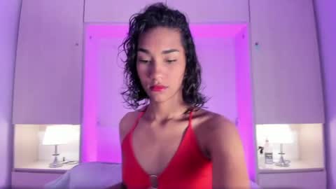 anaacollins_ online show from 04-24-26, 12:07