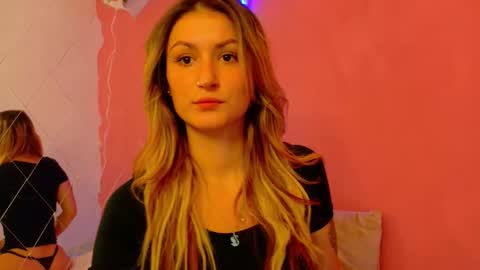 Snapshot of anaayss chatting on 10-13-25, 05:18 anaayss online show from 10-13-25, 05:18