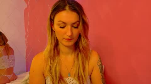 Snapshot of anaayss chatting on 10-14-25, 04:57 anaayss online show from 10-14-25, 04:57