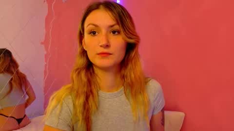 Snapshot of anaayss chatting on 10-22-25, 04:57 anaayss online show from 10-22-25, 04:57