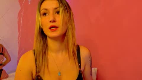 Snapshot of anaayss chatting on 10-27-25, 06:06 anaayss online show from 10-27-25, 06:06