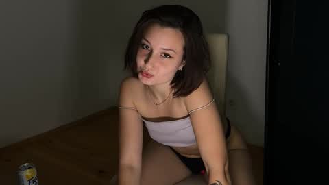 anabanana77 online show from 11-28-25, 10:12