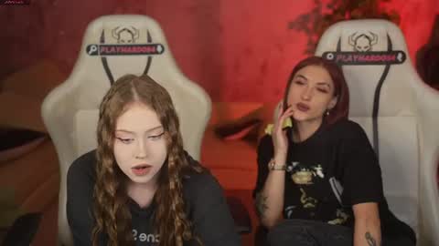 Sweet girls online show from 07-27-26, 11:01