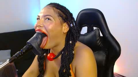 anabel alice gandara  online show from 01-13-25, 10:58