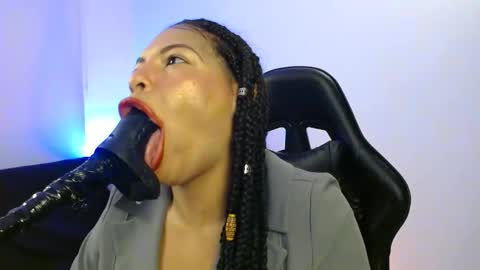 anabel alice gandara  online show from 01-17-25, 08:13