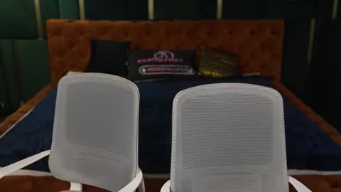 Snapshot of anabel_team054 chatting on 11-19-25, 11:21 PLAYHARD054 online show from 11-19-25, 11:21