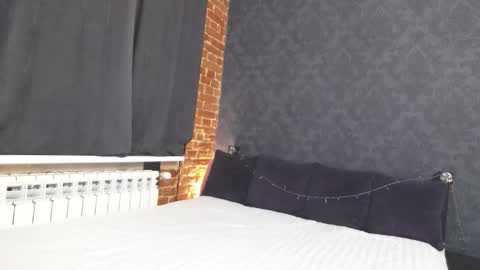 Anna online show from 09-10-25, 04:18