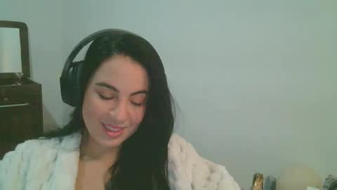 anabelenogueira1 online show from 04-11-26, 02:49
