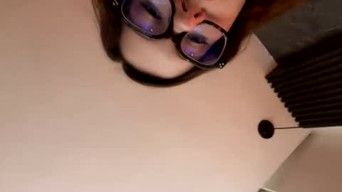 Ana-  online show from 02-11-25, 07:05