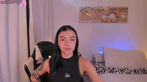 ANABEL WOLF  online show from 05-24-26, 07:30