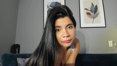 Snapshot of anablerd chatting on 01-31-25, 01:33 Ana -- Check and subscribe online show from 01-31-25, 01:33