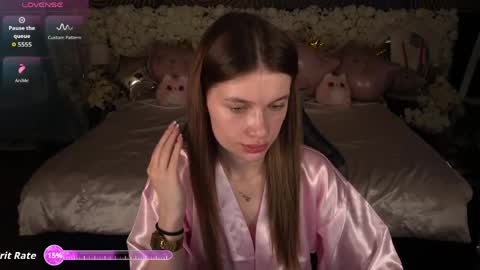 Nika online show from 04-26-26, 01:20