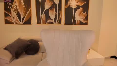 Ana  online show from 03-01-25, 07:19