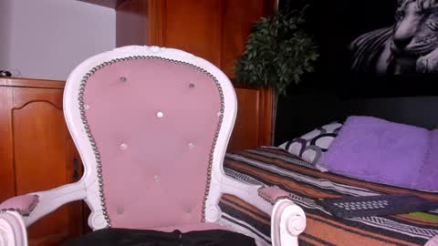 Anahi online show from 01-31-25, 06:57