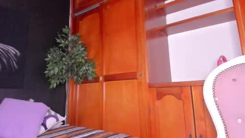 Anahi online show from 10-03-25, 03:03