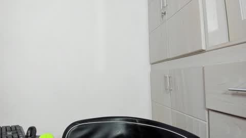 Ana  online show from 12-19-24, 05:08