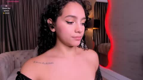 Anahi Curlie online show from 04-25-26, 11:13