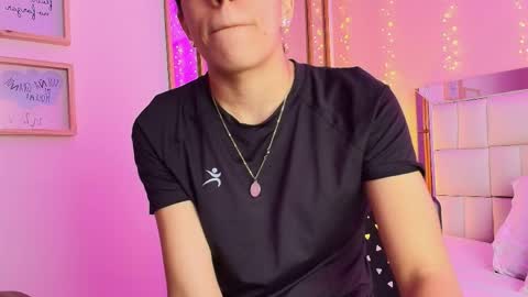 Anahi  online show from 04-06-26, 07:26