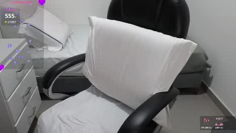 Snapshot of anahi_moore chatting on 03-11-25, 12:11   Anahi Private is Open  belly bigboobs bbw pantyhose squirt -domi nora fullmachine gravity dildo lovense online show from 03-11-25, 12:11