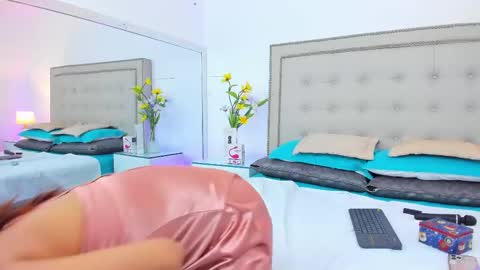 Anahi Rivera online show from 03-01-25, 02:44