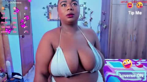 anai_valentinex online show from 01-18-26, 03:49