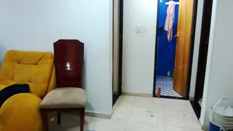 Snapshot of anaids_dam chatting on 12-08-24, 11:19 anaids online show from 12-08-24, 11:19