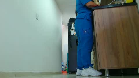 Snapshot of anaids_dam chatting on 09-25-25, 02:32 anaids online show from 09-25-25, 02:32