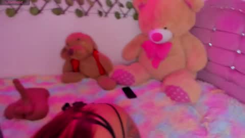 Snapshot of anais_as chatting on 02-23-25, 01:02 Anais online show from 02-23-25, 01:02