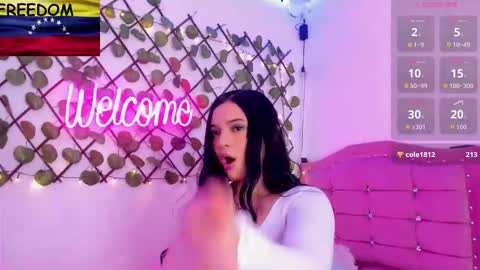 Snapshot of anais_as chatting on 10-25-25, 10:59 Anais online show from 10-25-25, 10:59