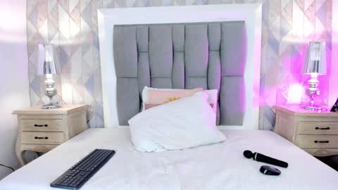   online show from 01-10-25, 02:45