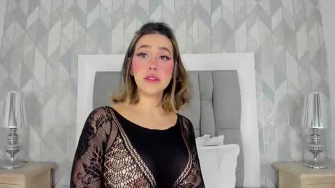   online show from 11-01-25, 11:34