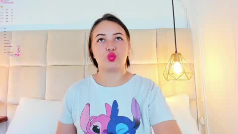 Snapshot of anaisclarkx chatting on 12-23-24, 02:28  Anais clark  online show from 12-23-24, 02:28