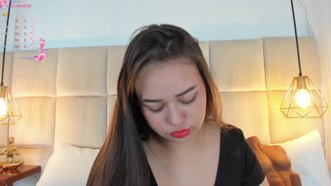 Snapshot of anaisclarkx chatting on 01-22-25, 11:23  Anais clark  online show from 01-22-25, 11:23