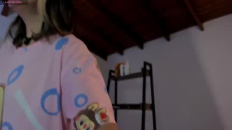 ..a n a i s  c o o p e r .. online show from 04-07-26, 04:02