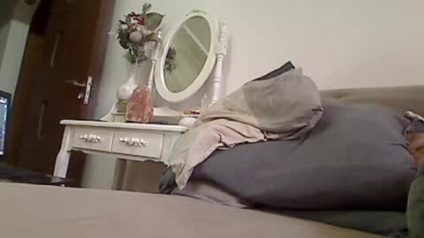 anaiserebel online show from 02-08-25, 07:04