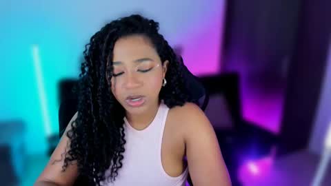      help me to get 100 thumps up  online show from 12-22-24, 05:45