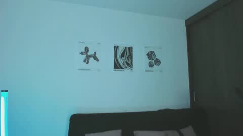      help me to get 100 thumps up  online show from 02-20-25, 07:55