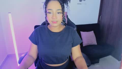      help me to get 100 thumps up  online show from 03-06-25, 03:35