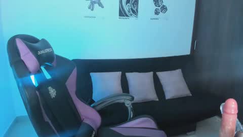      help me to get 100 thumps up  online show from 03-07-25, 06:13