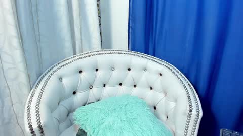 analia18  online show from 01-09-25, 12:30