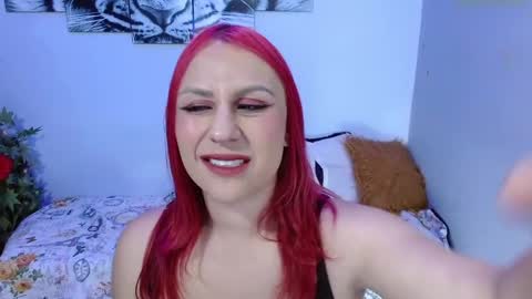 Analia online show from 02-15-25, 10:44