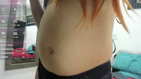 Analia smith online show from 10-05-25, 02:59