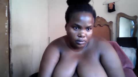 Snapshot of analslut1987 chatting on 01-20-25, 11:56 analslut1987 online show from 01-20-25, 11:56