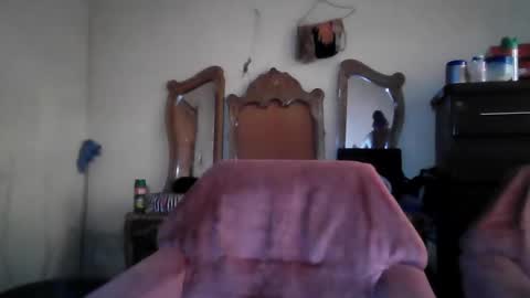 Snapshot of analslut1987 chatting on 01-23-25, 03:48 analslut1987 online show from 01-23-25, 03:48