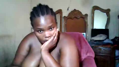 Snapshot of analslut1987 chatting on 02-07-25, 03:08 analslut1987 online show from 02-07-25, 03:08