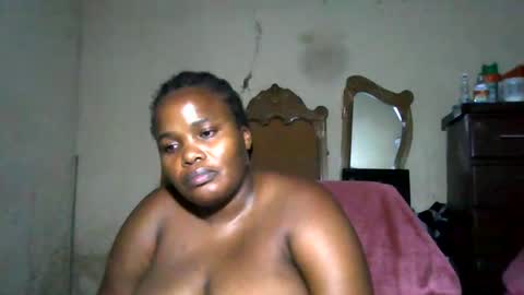 Snapshot of analslut1987 chatting on 02-12-25, 07:35 analslut1987 online show from 02-12-25, 07:35