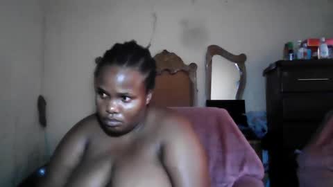 Snapshot of analslut1987 chatting on 02-18-25, 03:43 analslut1987 online show from 02-18-25, 03:43