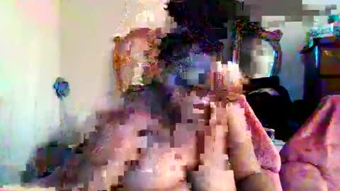 Snapshot of analslut1987 chatting on 03-05-25, 05:07 analslut1987 online show from 03-05-25, 05:07